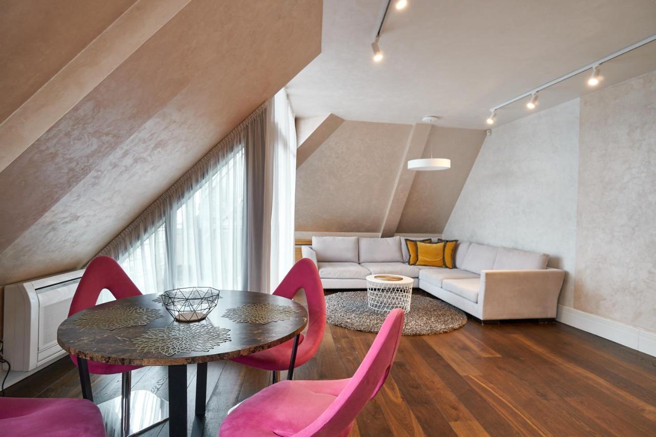 Emi Apartment Ρίγα Εξωτερικό φωτογραφία